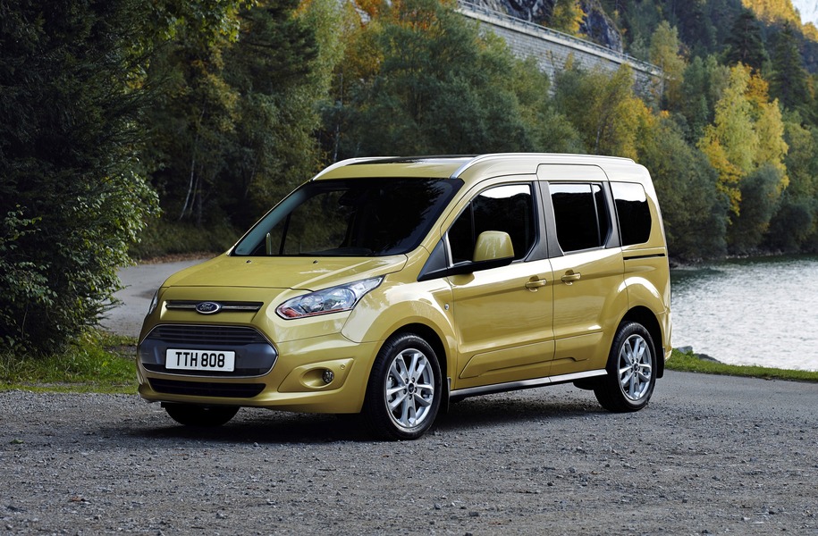 Ford Tourneo Courier 1 0 EcoBoost 100 CV Sport Nuove Listino Prezzi