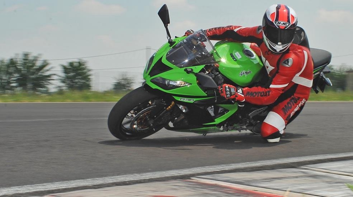 Prova Kawasaki Ninja Zx R Prove Moto It