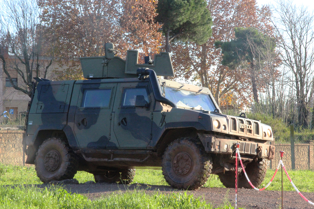 Iveco Lince Lmv Fatto E Come Va L Hummer Dell Esercito