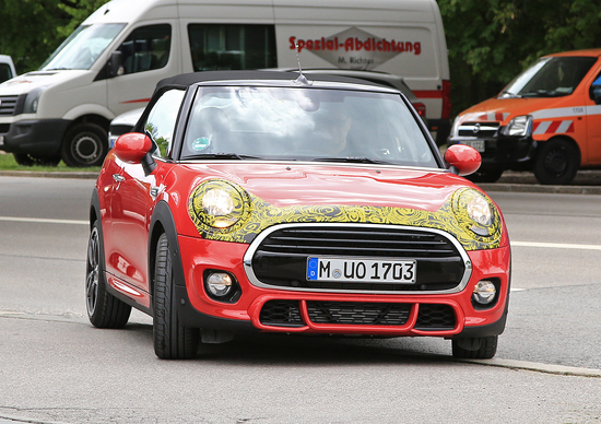Mini Cabrio restyling, le foto spia Mini Cabrio restyling, le foto spia