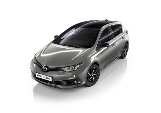 Toyota Auris Black Edition, il nuovo allestimento Toyota Auris Black Edition, il nuovo allestimento