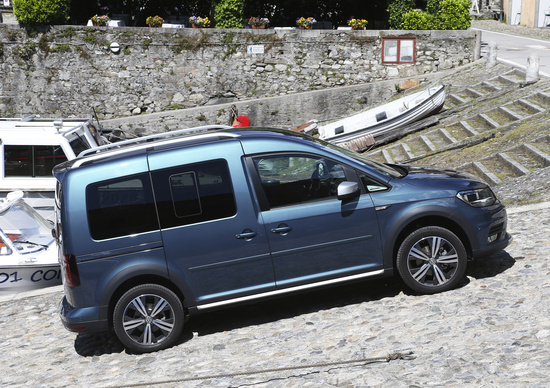 Volkswagen Caddy TGI a metano. Puliti alla meta Volkswagen Caddy TGI a metano. Puliti alla meta