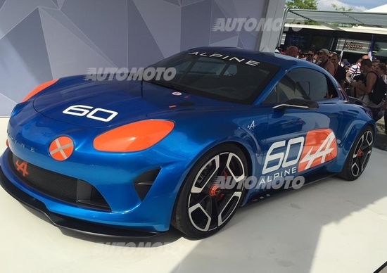 Alpine Celebration concept: anticipa la futura sportiva a motore centrale Alpine Celebration concept: anticipa la futura sportiva a motore centrale