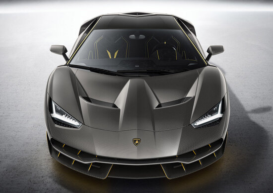 Lamborghini Centenario, a Goodwood 2017 ruggisce il V12 Lamborghini Centenario, a Goodwood 2017 ruggisce il V12