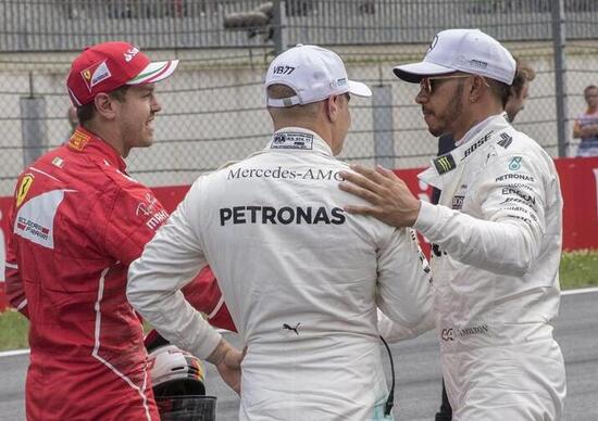 F1, GP Austria 2017: Hamilton-Vettel, la vera storia di una stretta di mano F1, GP Austria 2017: Hamilton-Vettel, la vera storia di una stretta di mano