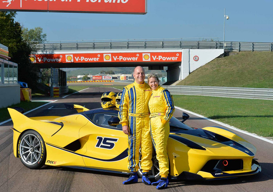 Manager Google regala Ferrari FXX K alla moglie Manager Google regala Ferrari FXX K alla moglie