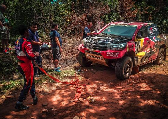 Dakar 2017, il Viaggio. Il Miraggio dell'Acqua - settima puntata Dakar 2017, il Viaggio. Il Miraggio dell'Acqua - settima puntata