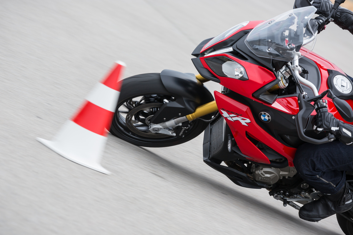 BMW: il Cornering ABS diventa optional retrofit - News - Moto.it