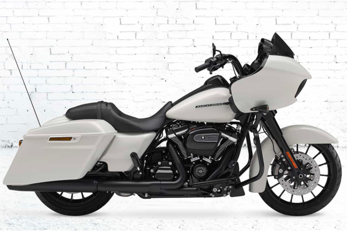 Harley-Davidson 107 Road Glide Special (2017 - 18) - FLTRXS, prezzo e  scheda tecnica - Moto.it