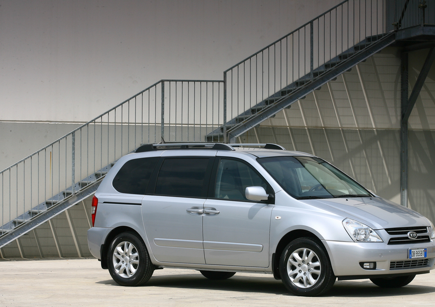 Kia carnival crdi