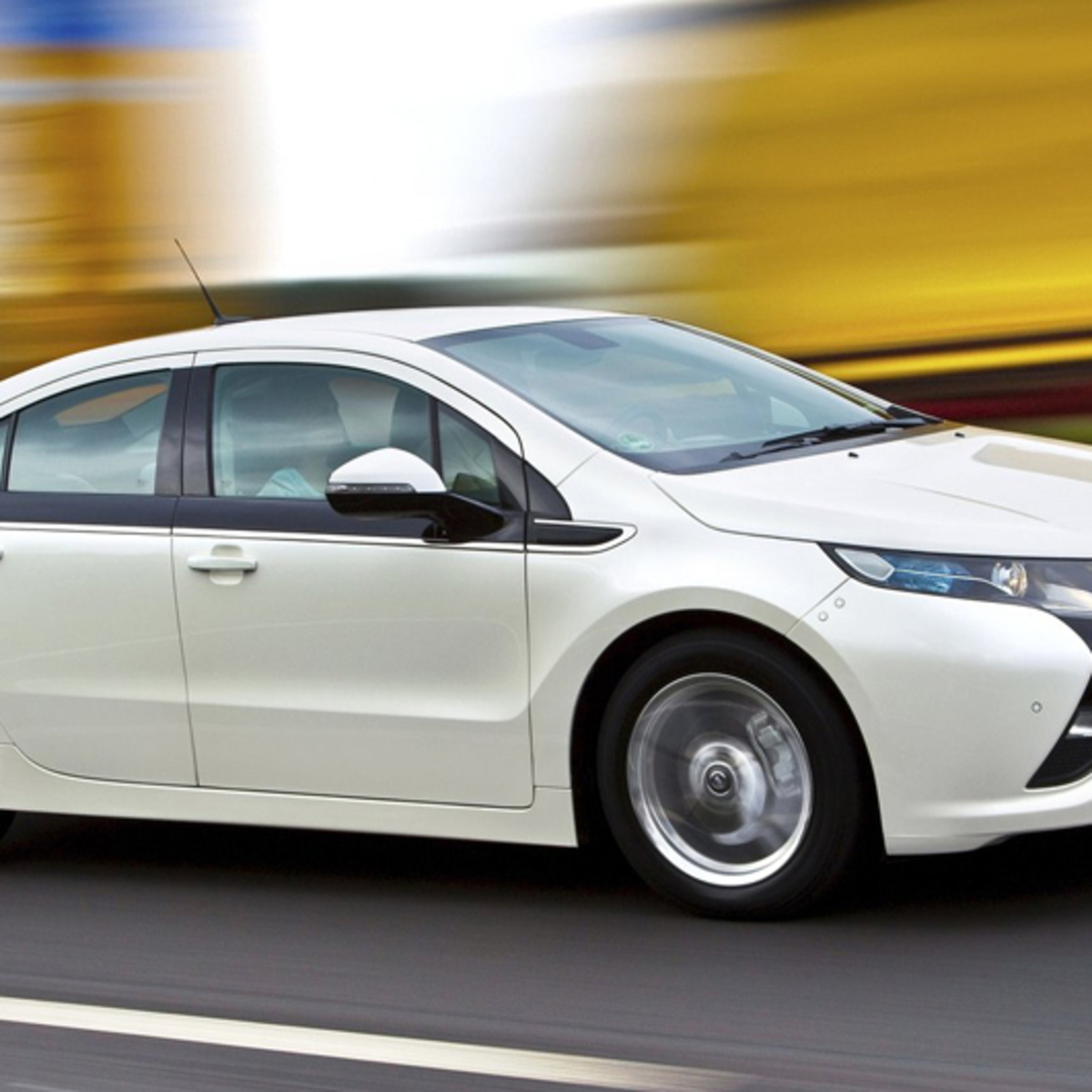 Opel Ampera - Prove - Automoto.it
