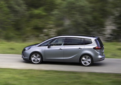 Opel Zafira Tourer 1 6 Turbo Ecom 150cv Cosmo 06 12 07 15 Prezzo E Scheda Tecnica Automoto It