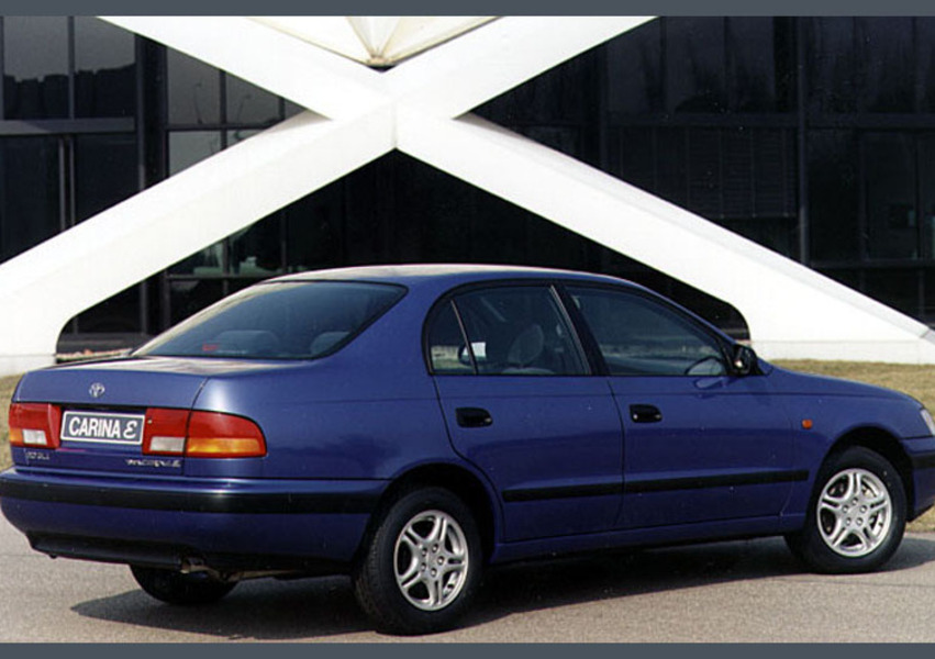 Toyota carina e 1992