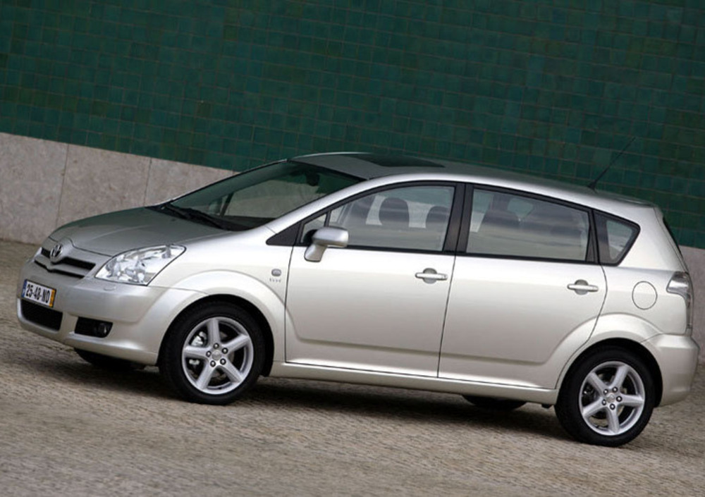 Toyota Corolla Verso 2.2 16V D-4D Dpf Sol (06/2007 - 12/2009): Prezzo E Scheda Tecnica - Automoto.it