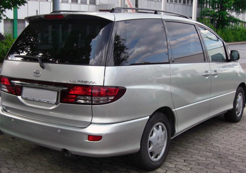 Toyota previa 2001