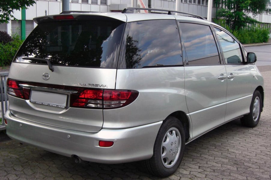 Toyota previa 2001