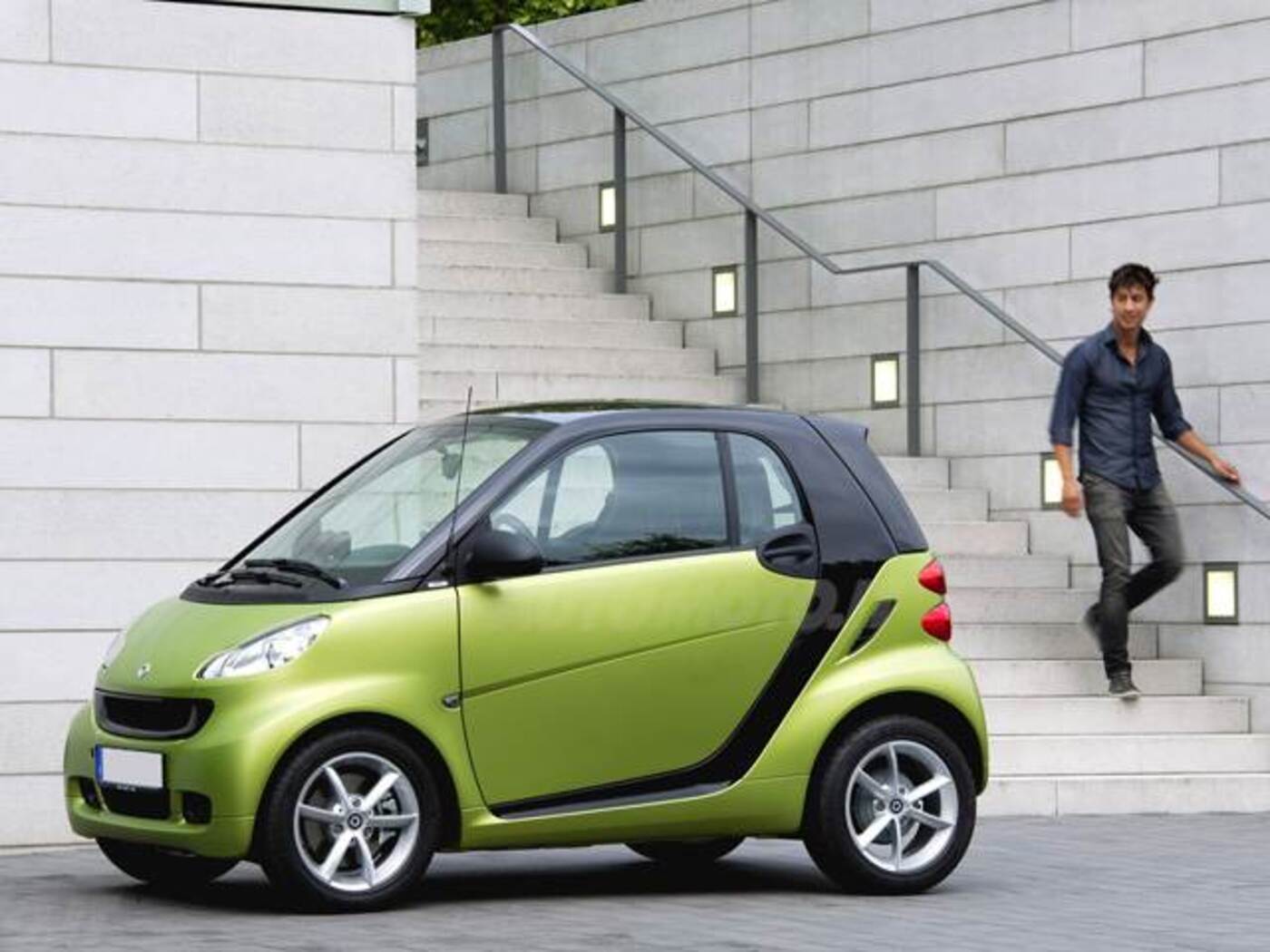 Smart Fortwo 800 40 Kw Coupé Pure Cdi (09/2010 - 05/2014): Prezzo E Scheda Tecnica - Automoto.it