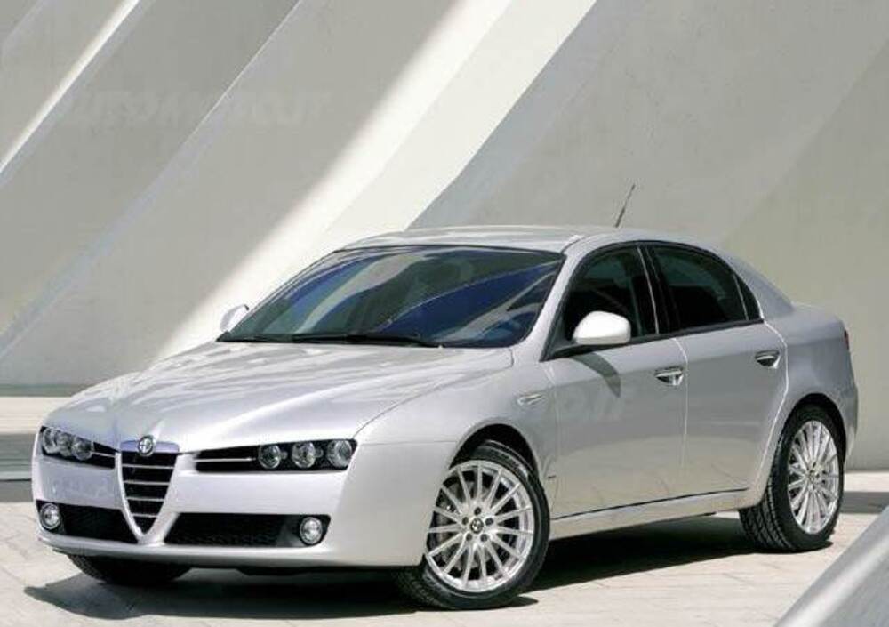 Alfa Romeo 159 1.9 Jtdm 16V Distinctive (07/2005 - 01/2008): Prezzo E Scheda Tecnica - Automoto.it