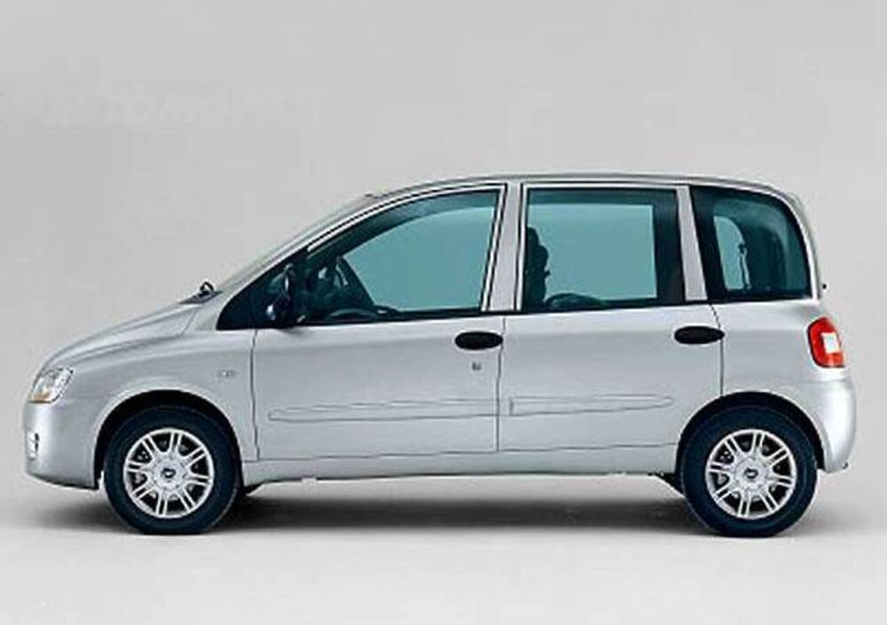 Fiat Multipla 1.6 16V Natural Power Dynamic (02/2006 - 05/2009): Prezzo E Scheda Tecnica - Automoto.it