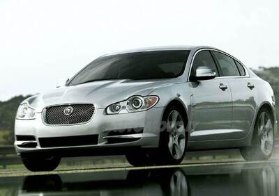 SCARICARE JAGUAR XF BATTERIA