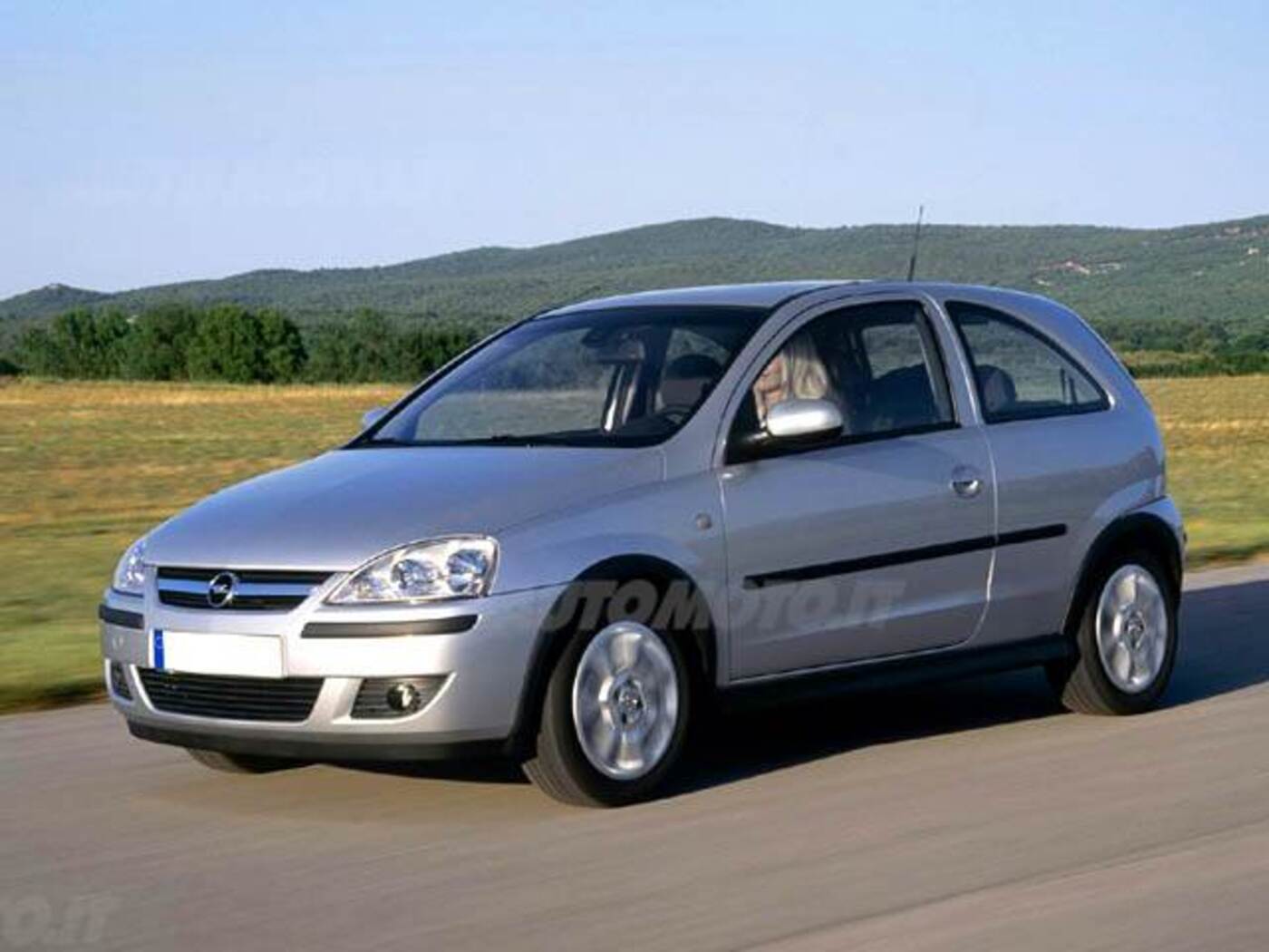 Opel Corsa 1.3 16V Cdti Cat 3 Porte Musicline (08/2004 - 04/2005): Prezzo E Scheda Tecnica - Automoto.it