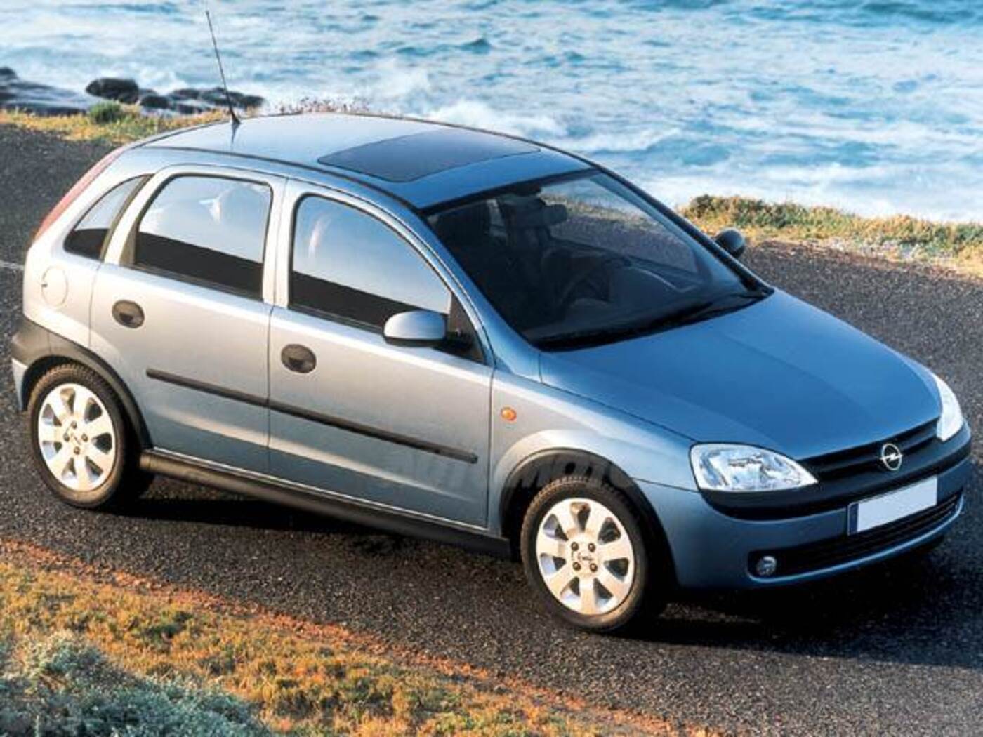 Opel Corsa 1.7 16V Dti Cat 5 Porte 'Njoy (01/2003 - 08/2003): Prezzo E Scheda Tecnica - Automoto.it