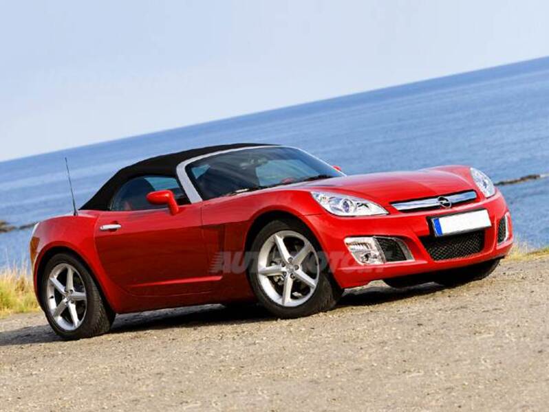 Opel gt 2008