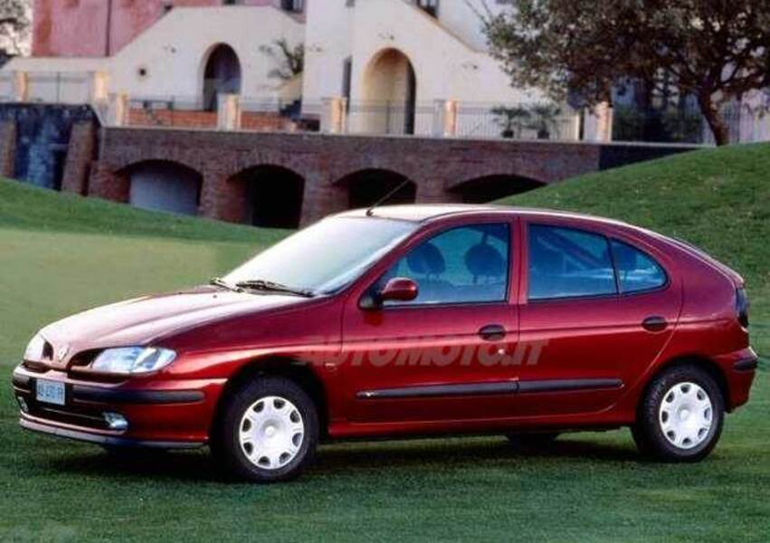 Renault Mégane 1.6 cat RT (10/1997 02/1998) prezzo e