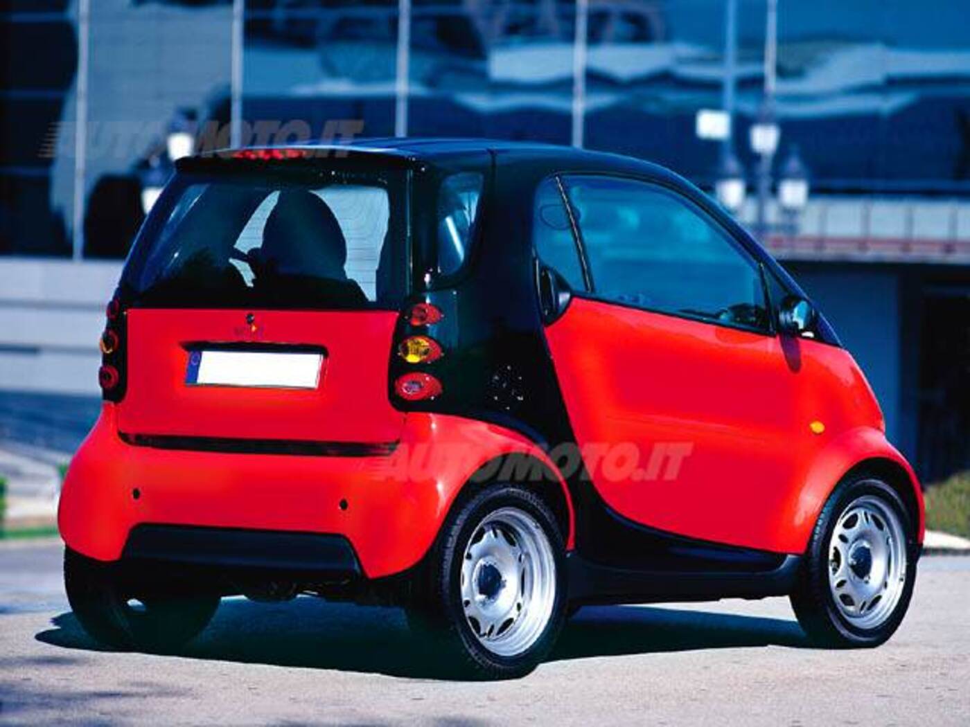 Smart 600 600 Smart & Pure (40 Kw) (12/2001 - 01/2003): Prezzo E Scheda Tecnica - Automoto.it