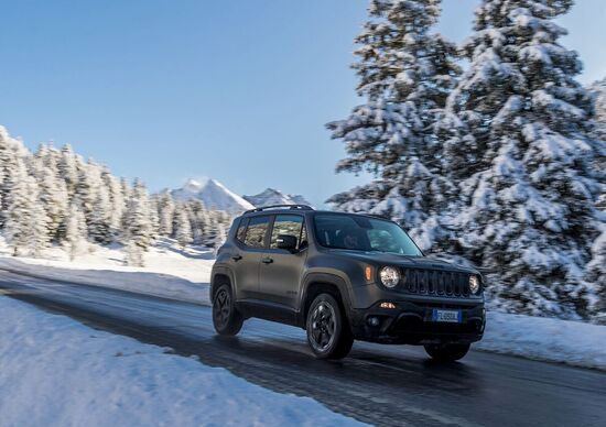 Nuova Jeep Renegade MY18: migliora l’Infotainment Nuova Jeep Renegade MY18: migliora l’Infotainment