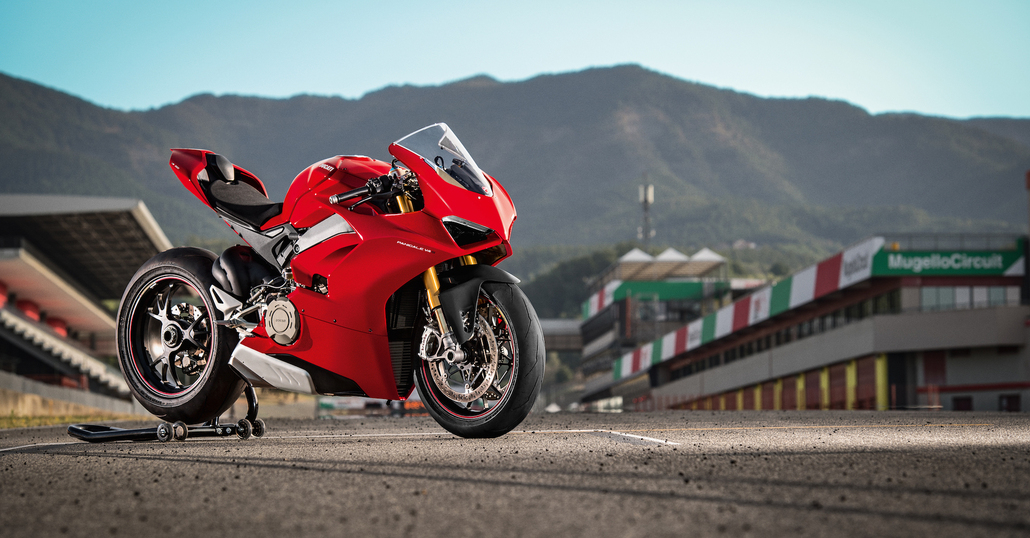 Ducati Panigale V4 arriva nei concessionari europei