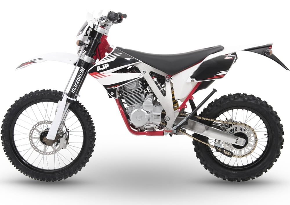 AJP PR4 Enduro 125, Prezzo E Scheda Tecnica - Moto.it