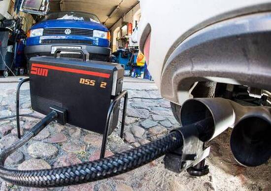 De Vita: «Istituzioni e industria contro il Diesel, accuse infondate e controproducenti» De Vita: «Istituzioni e industria contro il Diesel, accuse infondate e controproducenti»