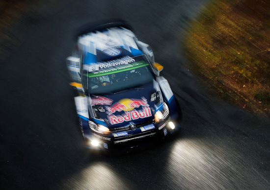WRC Corsica 2015: La notte sul Monte Calvo. WRC Corsica 2015: La notte sul Monte Calvo.