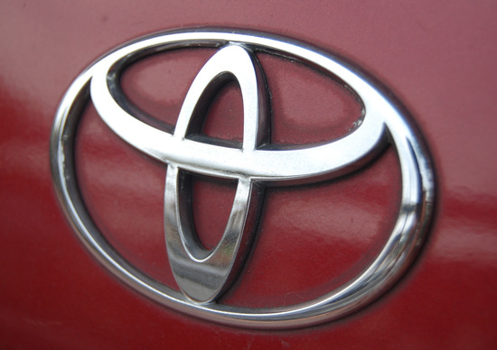 Toyota, richiamo per 6,5 milioni di vetture Toyota, richiamo per 6,5 milioni di vetture