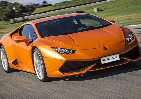Lamborghini Huracan: novità di sostanza per la Model Year 2016 Lamborghini Huracan: novità di sostanza per la Model Year 2016