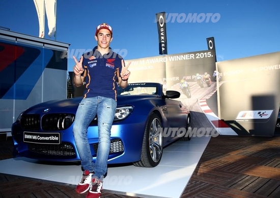 Marc Marquez: dopo le polemiche con Rossi BMW gli regala una M6 Cabrio Marc Marquez: dopo le polemiche con Rossi BMW gli regala una M6 Cabrio