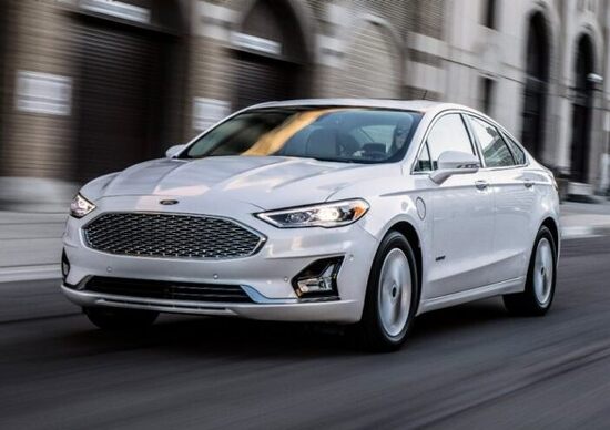 Ford Co-Pilot360, debutto sulla nuova Fusion Ford Co-Pilot360, debutto sulla nuova Fusion