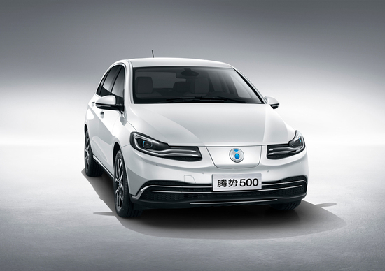 Denza 500, la nuova elettrica Daimler-BYD per la Cina Denza 500, la nuova elettrica Daimler-BYD per la Cina