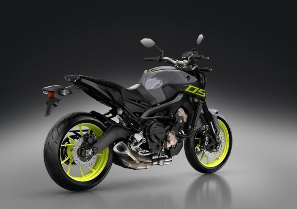 Yamaha MT09 ABS (2016), prezzo e scheda tecnica Moto.it