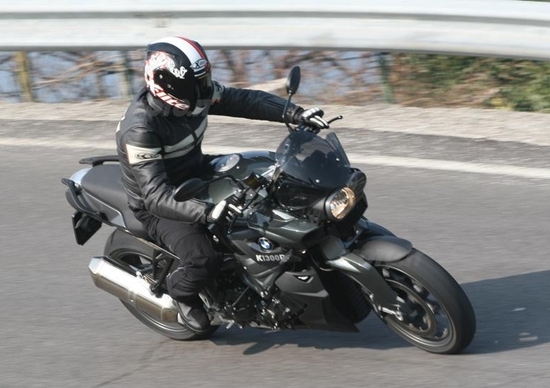 BMW K 1300 R BMW K 1300 R