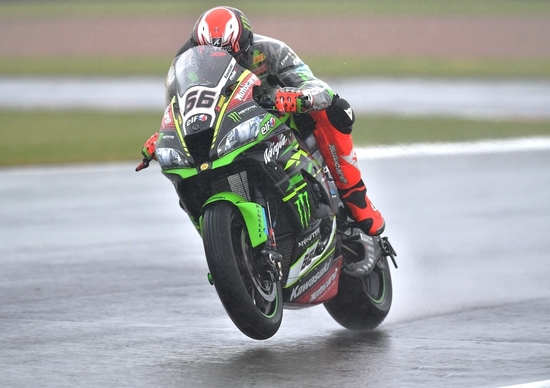SBK 2018, Donington. Sykes in testa dopo le due sessioni di libere SBK 2018, Donington. Sykes in testa dopo le due sessioni di libere