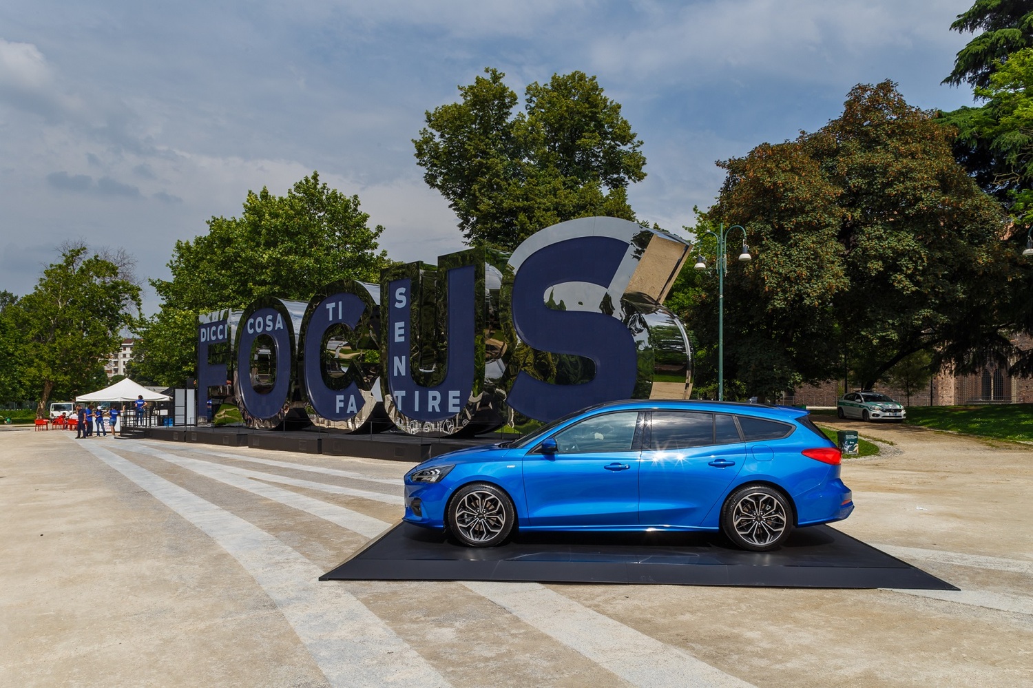 Milano, Piazza del Cannone: a RadioCity anche la Ford Focus Letters Experience