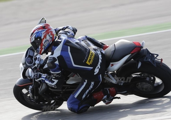 MV AGUSTA Brutale 990R e 1090RR MV AGUSTA Brutale 990R e 1090RR