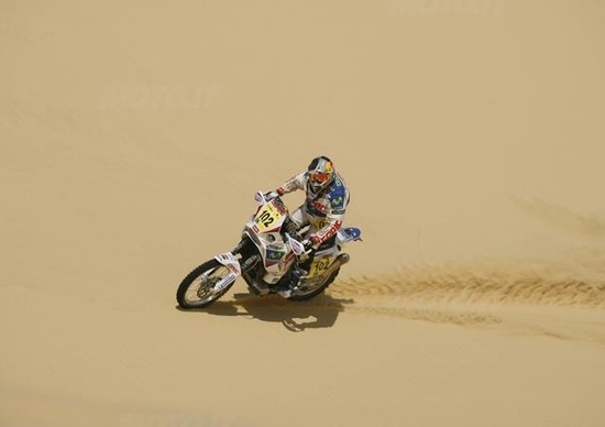 Aprilia alla Dakar con la RXV 450 Aprilia alla Dakar con la RXV 450