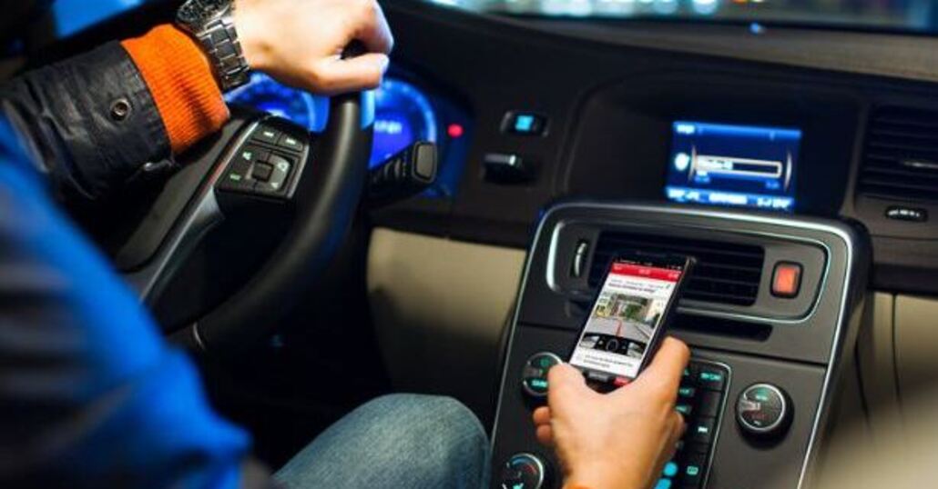 Cellulare in auto: arriva un “autovelox” speciale