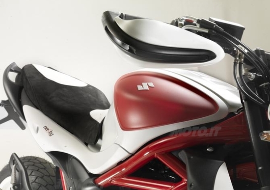 Special. La Suzuki Gladius diventa NaSty Special. La Suzuki Gladius diventa NaSty