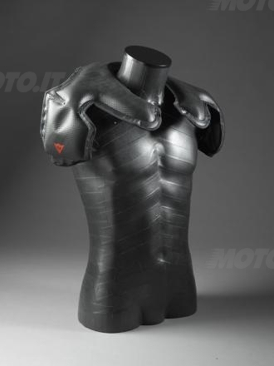 L'atteso Dainese D-air: dal mondo racing alla strada L'atteso Dainese D-air: dal mondo racing alla strada