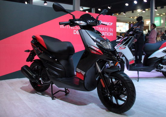 L'Aprilia SR 150 costruito in India L'Aprilia SR 150 costruito in India