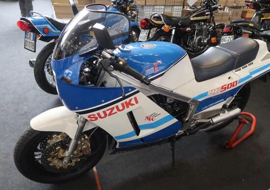 Assicurazioni: la nuova polizza FMI per moto ultra ventennali Assicurazioni: la nuova polizza FMI per moto ultra ventennali